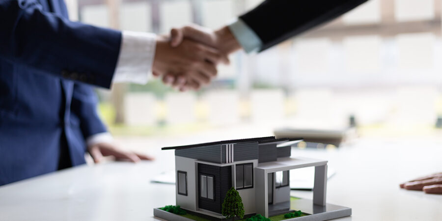 Understanding rental laws in Oman 2026 including tenancy contracts, rent increase rules, eviction procedures and legal rights of landlords and tenants
Rental property in Oman illustrating tenant rights, landlord rights, tenancy contract regulations and eviction law in the Sultanate of Oman 2026