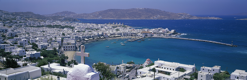 A sample Commercial Registration (CR) certificate from Oman showing a registered company’s legal business license issued by the Ministry of Commerce, Industry & Investment Promotion.