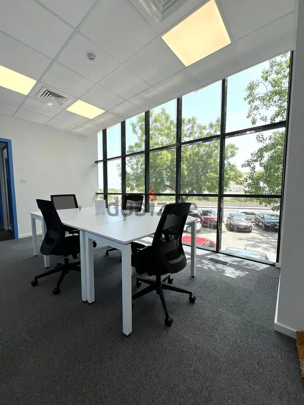 BUDGET FRIENDLY FULLY FURNISHED SERVICED OFFICES FOR RENT – AL KHUWAIR