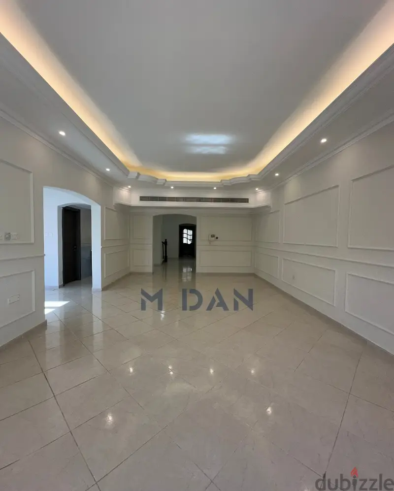 Excellent 4+1 Bedroom Villa for Rent in Azaiba