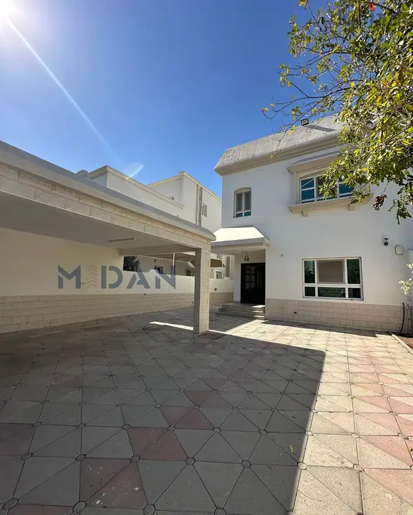 Excellent 4+1 Bedroom Villa for Rent in Azaiba