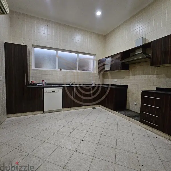 BOWSHAR | EXCELLENT 4+1 BR VILLA FOR RENT