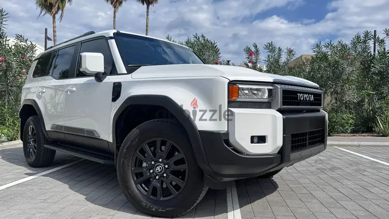 TOYOTA PRADO 2.4T PREMIUM – MY : 2024