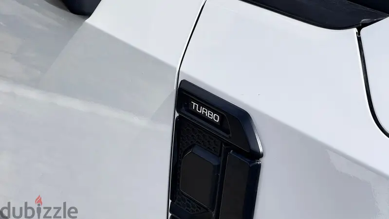 TOYOTA PRADO 2.4T PREMIUM – MY : 2024