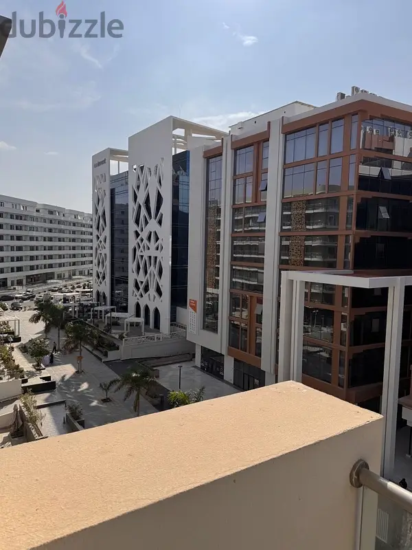 3 bedroom apartment for rent at Muscat Hills, The Links building