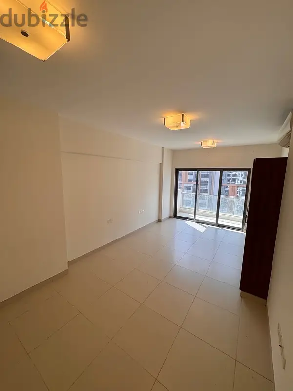 3 bedroom apartment for rent at Muscat Hills, The Links building
