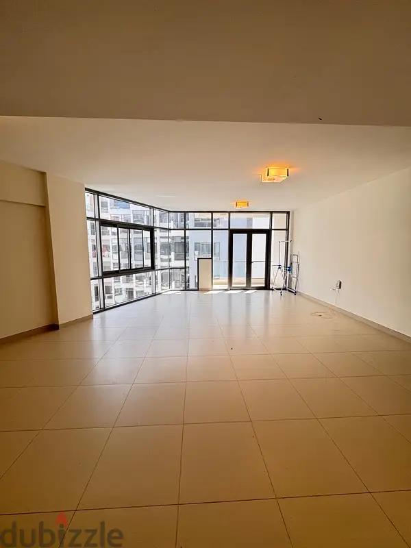 3 bedroom apartment for rent at Muscat Hills, The Links building