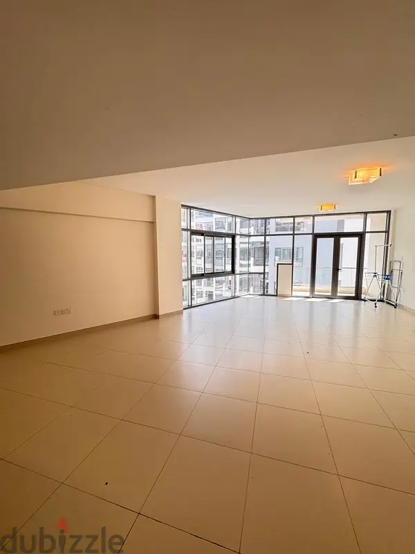 3 bedroom apartment for rent at Muscat Hills, The Links building