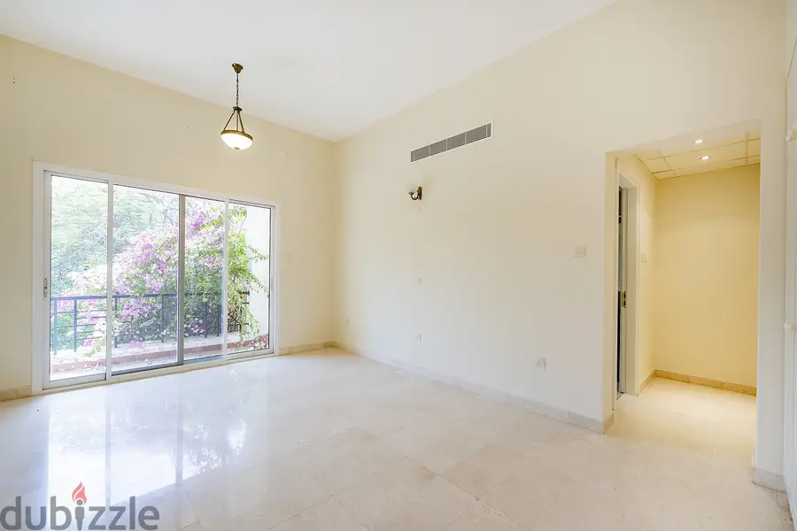 Gorgeous 4 bedroom Villas, Semi Furnished, with Outstanding facilities