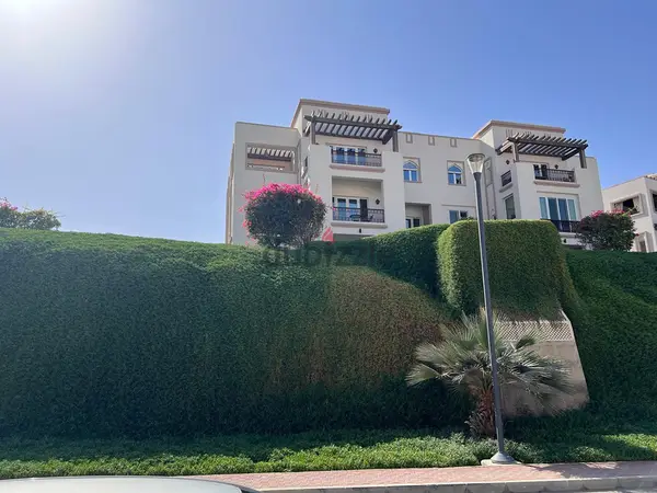 Luxury 2 BHK Apartment for Rent – Muscat Hillsشقة فاخرة مسقط هيلز