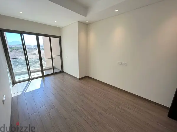 RMHV8706- Rose Village Four Bedroom Villa in Muscat Hills