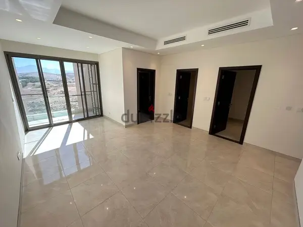 RMHV8706- Rose Village Four Bedroom Villa in Muscat Hills