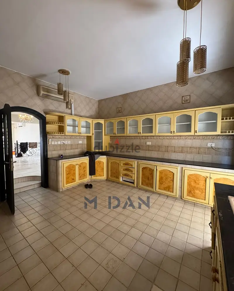 Beautiful 3+1 BR Villa for Rent | Al Khuwair (Available March 2026)