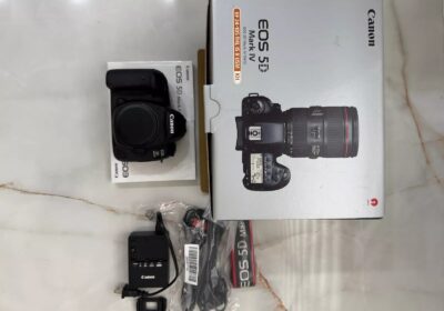 Canon-eos-5d-mark-iv-ef24-105-f4-l-is-ii-usm-kit-3