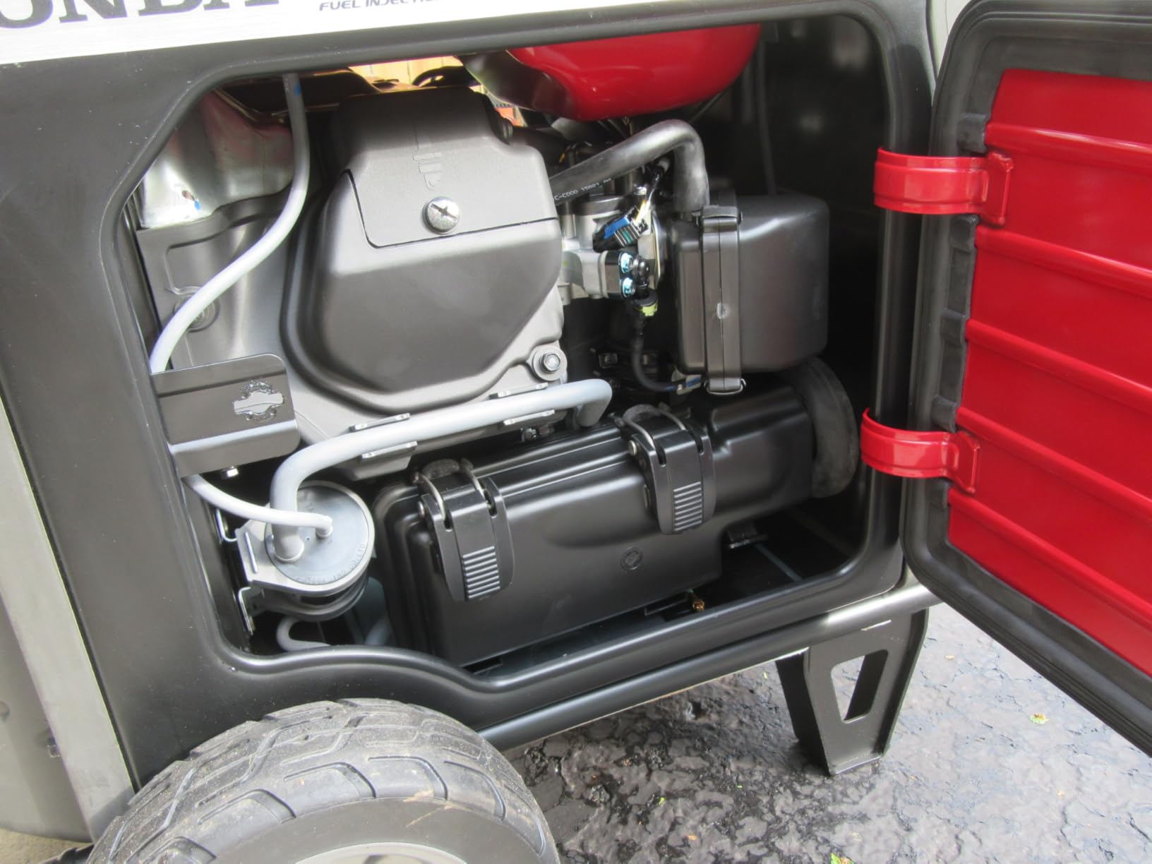 Wholesales Price Honda EU7000iS 7,000 Watt Inverter Portable Backup Generator Ready To Ship