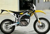 New Surron Storm Bee. 104v/55ah Flagship Professional Electric Off-road Motorcycle