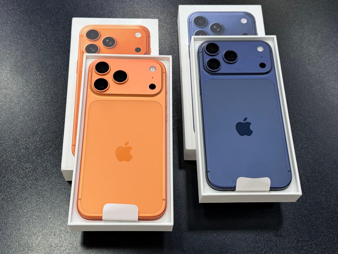 Original, Samsung Galaxy S26 Ultra , Samsung Galaxy S26, Samsung Galaxy S25 Ultra , Samsung Galaxy S25, Samsung Galaxy Z Fold7 , Apple iPhone 17 Pro Max, iPhone 17 Pro, iPhone 17 , iPhone Air , Apple iPhone 16 Pro Max, iPhone 16 Pro, iPhone 16