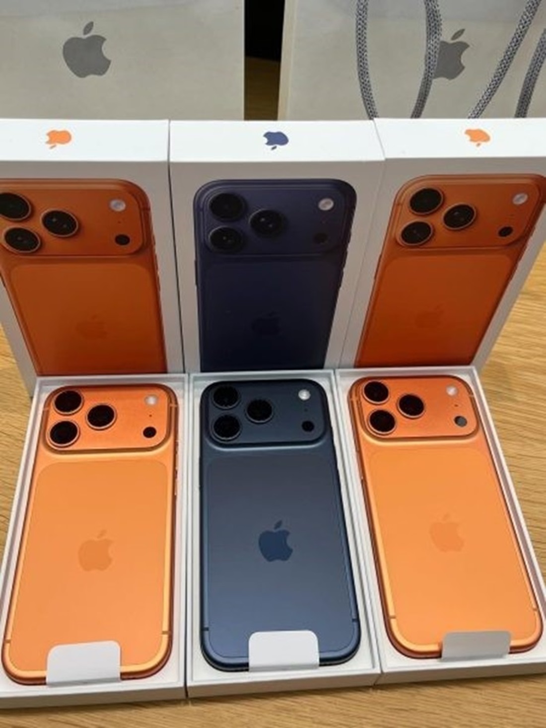 Brand New, Original Apple iPhone 17 Pro Max | iPhone 17 Pro | iPhone 17 | iPhone Air | Apple iPhone 16 Pro | iPhone 16 Pro Max | iPhone 16 | iPhone 16 Plus
