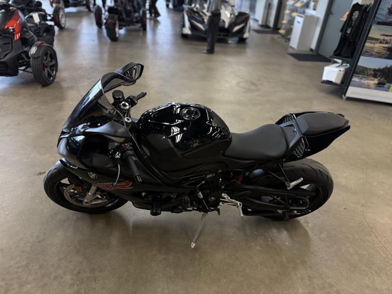 2022 BMW S 1000 RR Black Storm Metallic