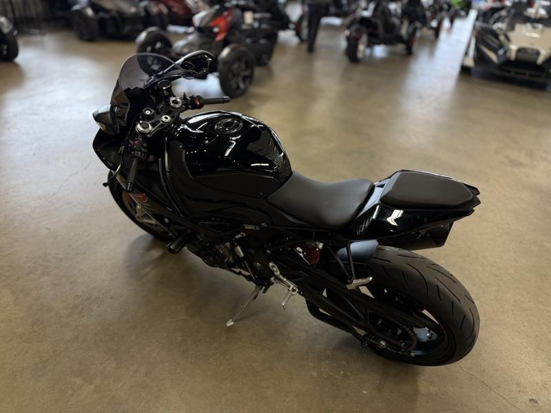2022 BMW S 1000 RR Black Storm Metallic