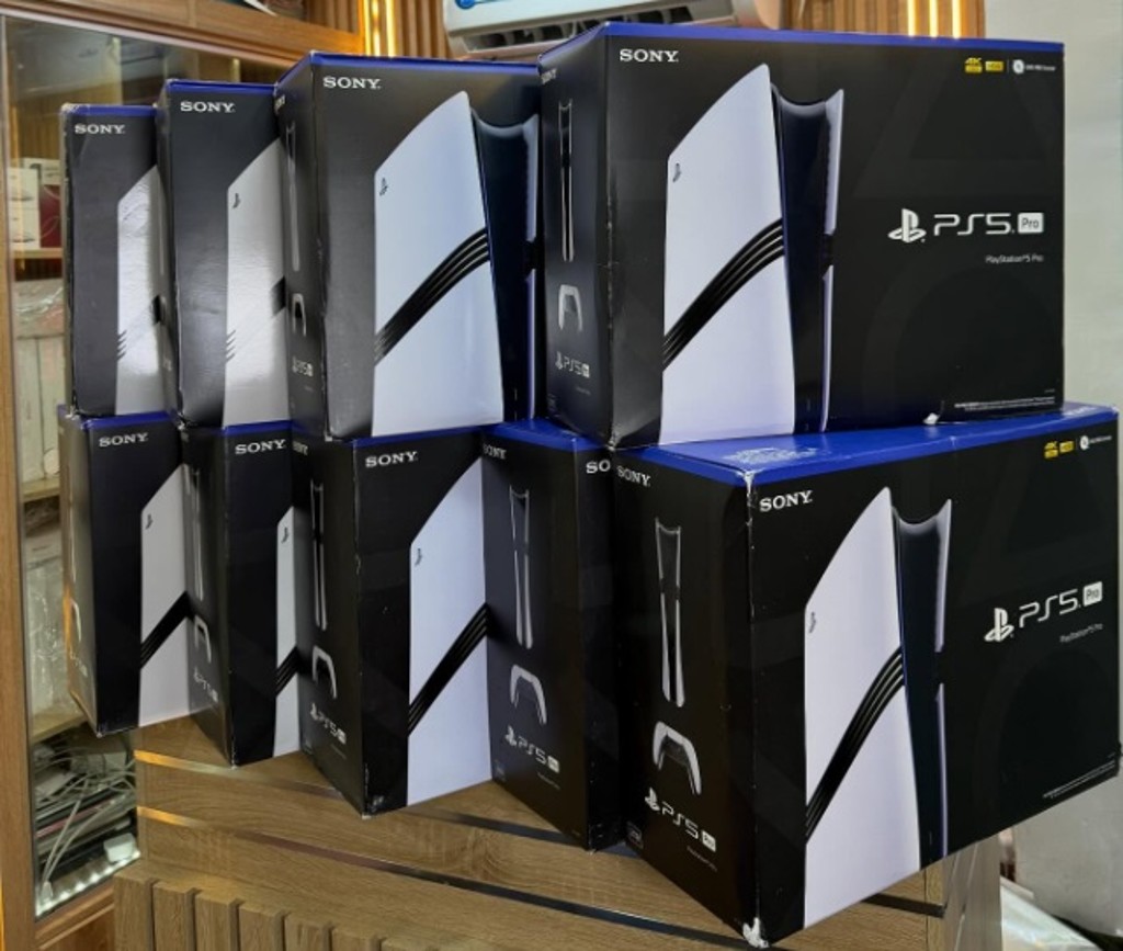 Sony PlayStation PS5 Pro 2TB  Console , Sony PlayStation PS5 Slim Console , Nintendo Switch 2 console, Microsoft Xbox Series X 2TB Video Game Console