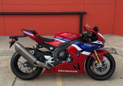2026 Honda CBR1000RR-R Fireblade SP in Muqshin 2026 Honda CBR1000RR-R Fireblade SP