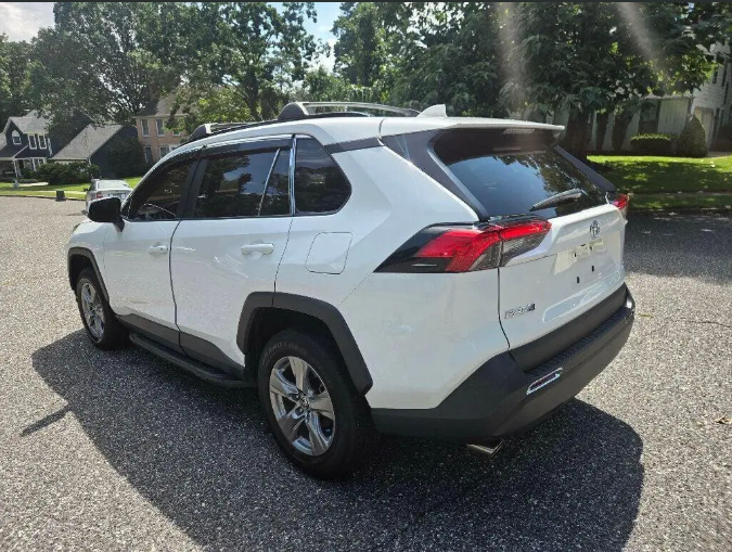 Pre Owned 2025 Toyota RAV4 XLE Full Options