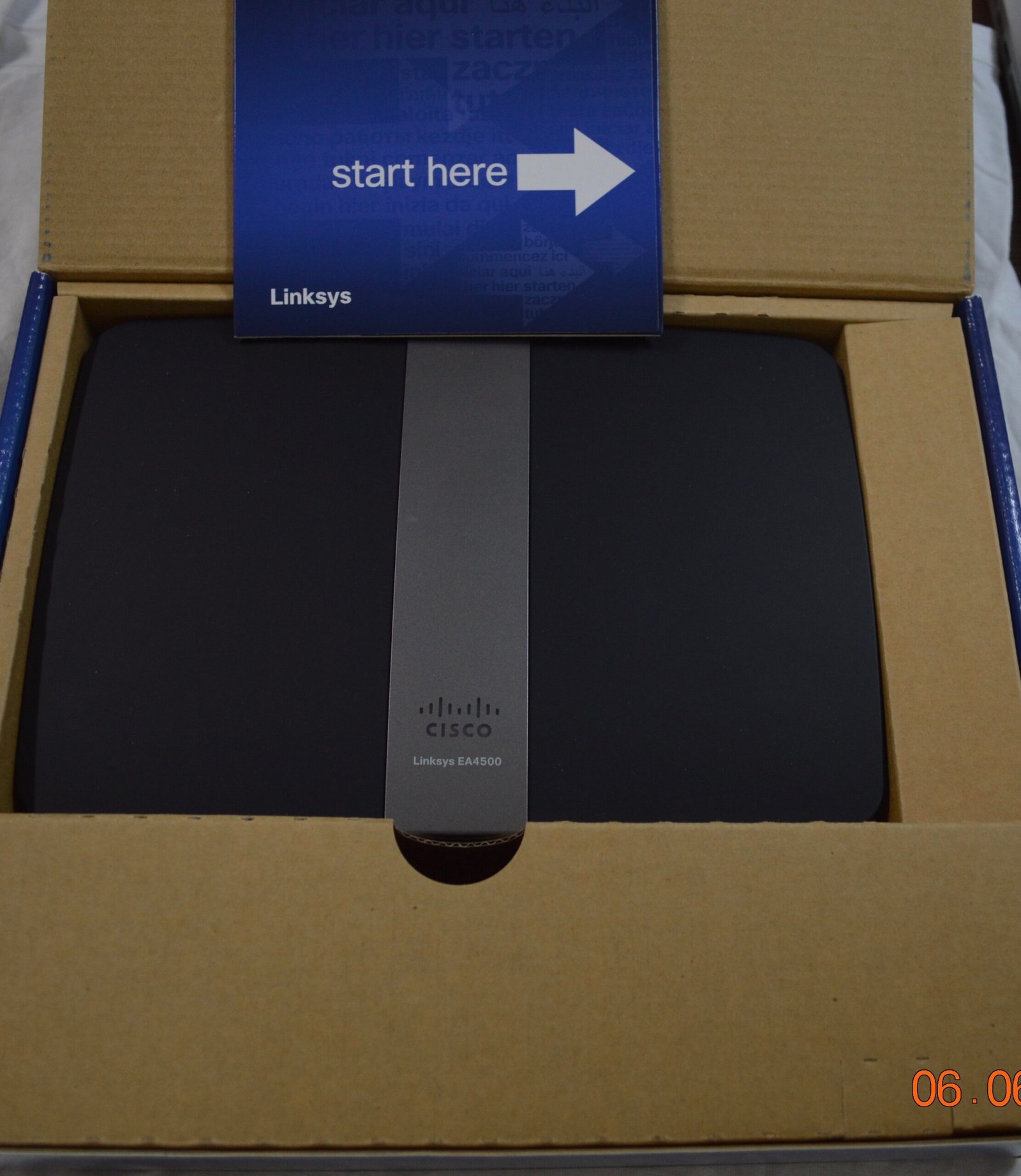 Linksys EA4500 Dual-Band N900 Router